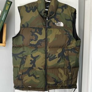 XL North Face Camo Vest Nuptse 700 Puffer